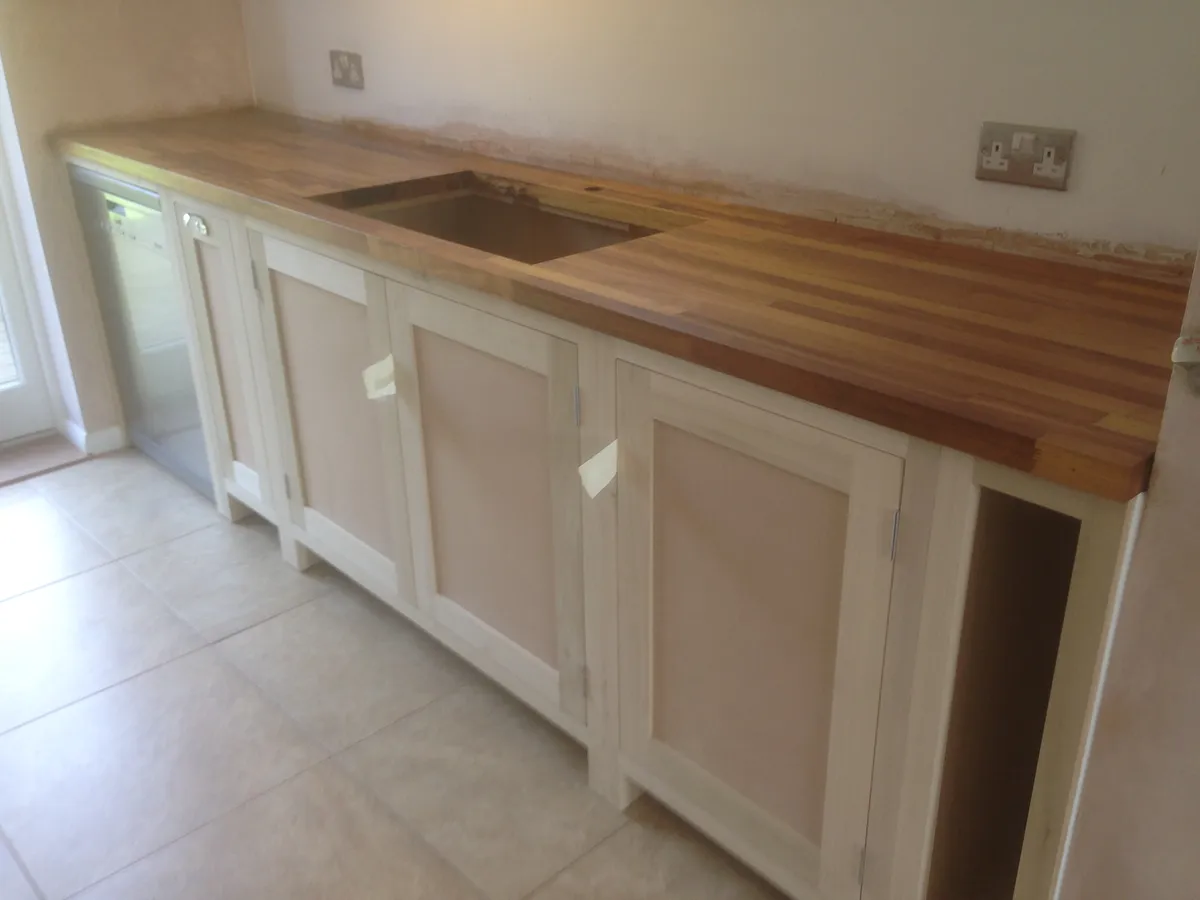 Bespoke cupboards & shelving, photo 3